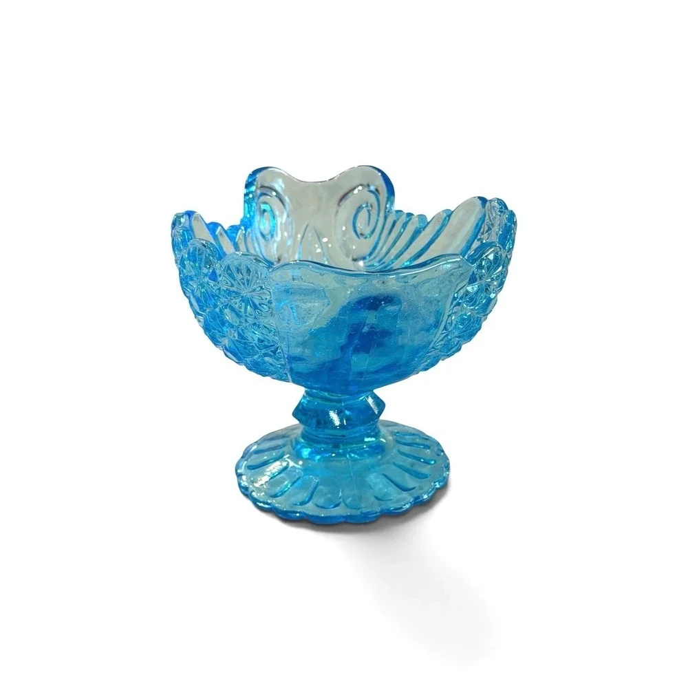 L.G. Wright Daisy & Button Aquamarine Blue Glass Pedestal Bowl 11.75 Oval Bowl